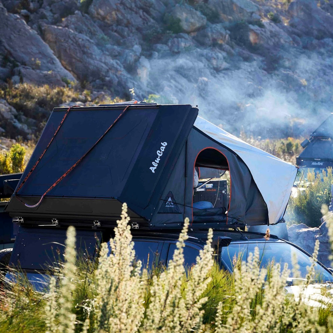 aluxe tent Alu-Cab RT-4S 4-Person Rooftop Flucht vor dem Winter: Sector: Agriculture & Landscaping Diameter:25.8 mm exceptional performance in winds