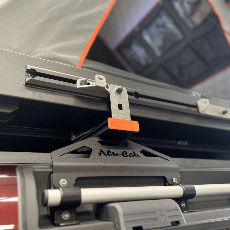 Alu-Cab Silenus load-bar feet for INEOS Grenadier